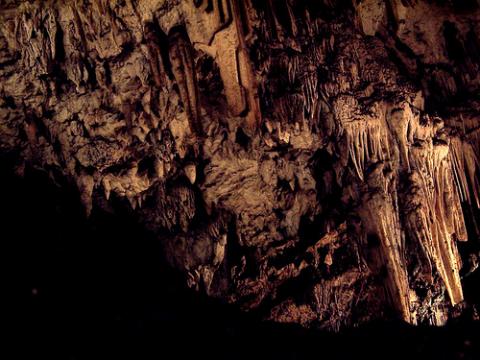 turismo-cuevas.jpg